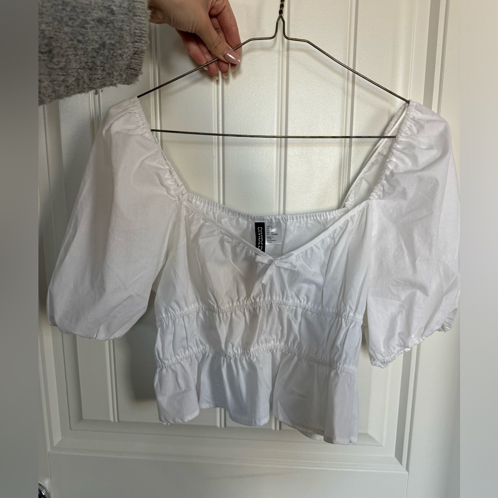 white crop top blouse